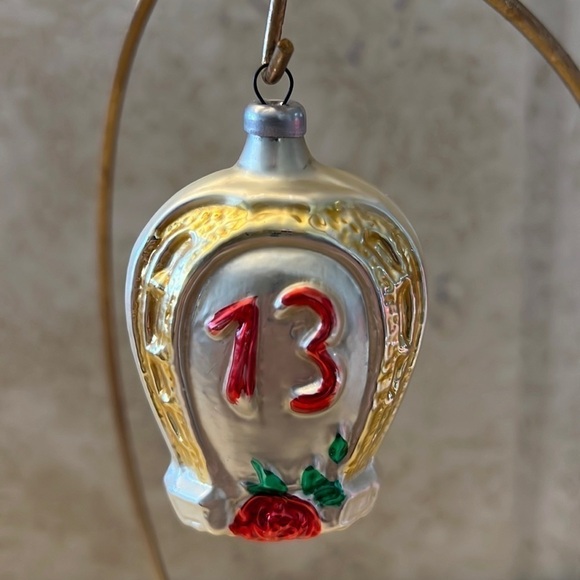 Inge-Glas of Germany Horseshoe Mouth Blown Christmas ornament - Picture 1 of 6